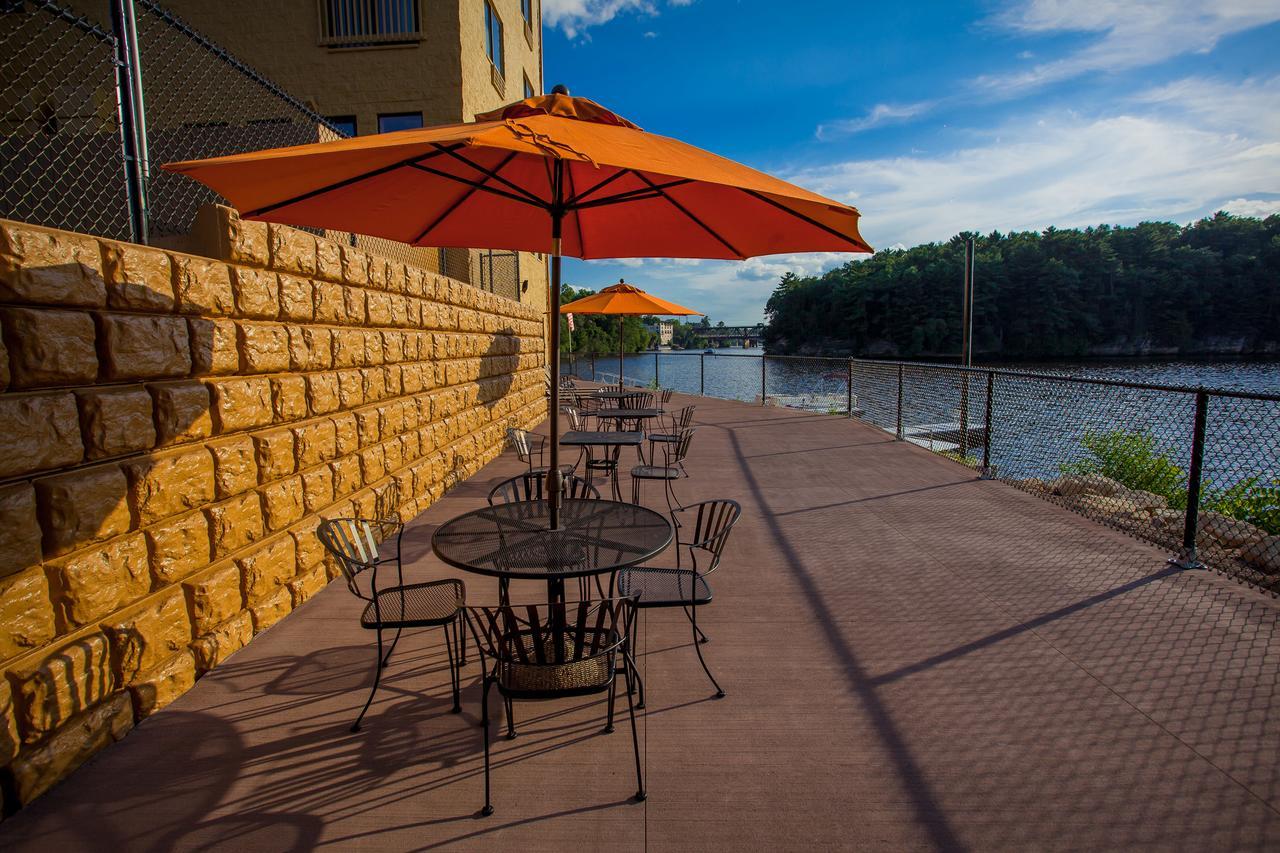 The Vue Boutique Hotel & Boathouse Wisconsin Dells Eksteriør billede